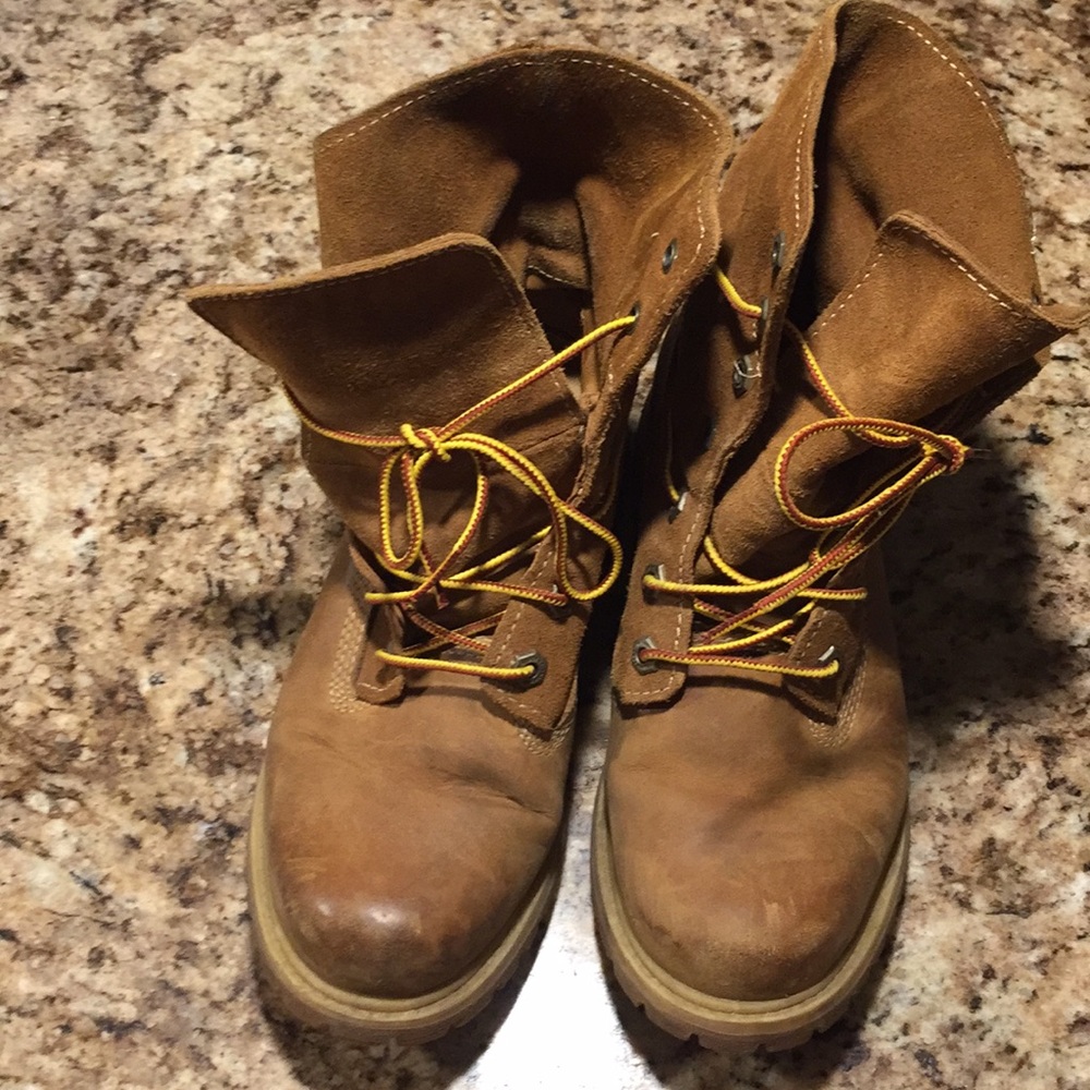 Size 7 Timberland Boot